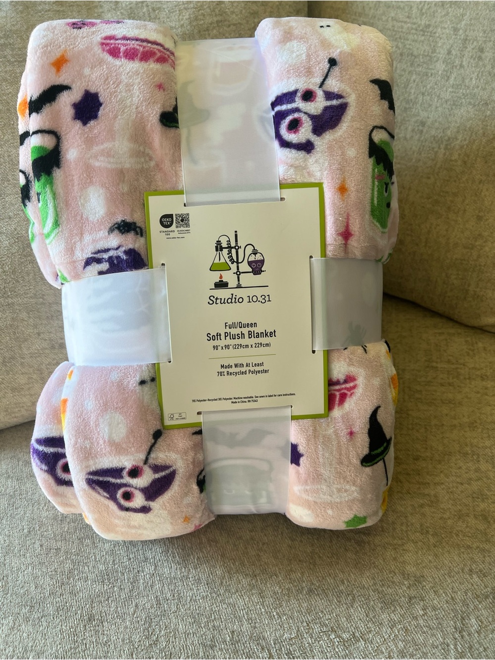 Studio 10.31 Spooky Drinks Halloween Pink Plush Blanket Full/Queen NEW